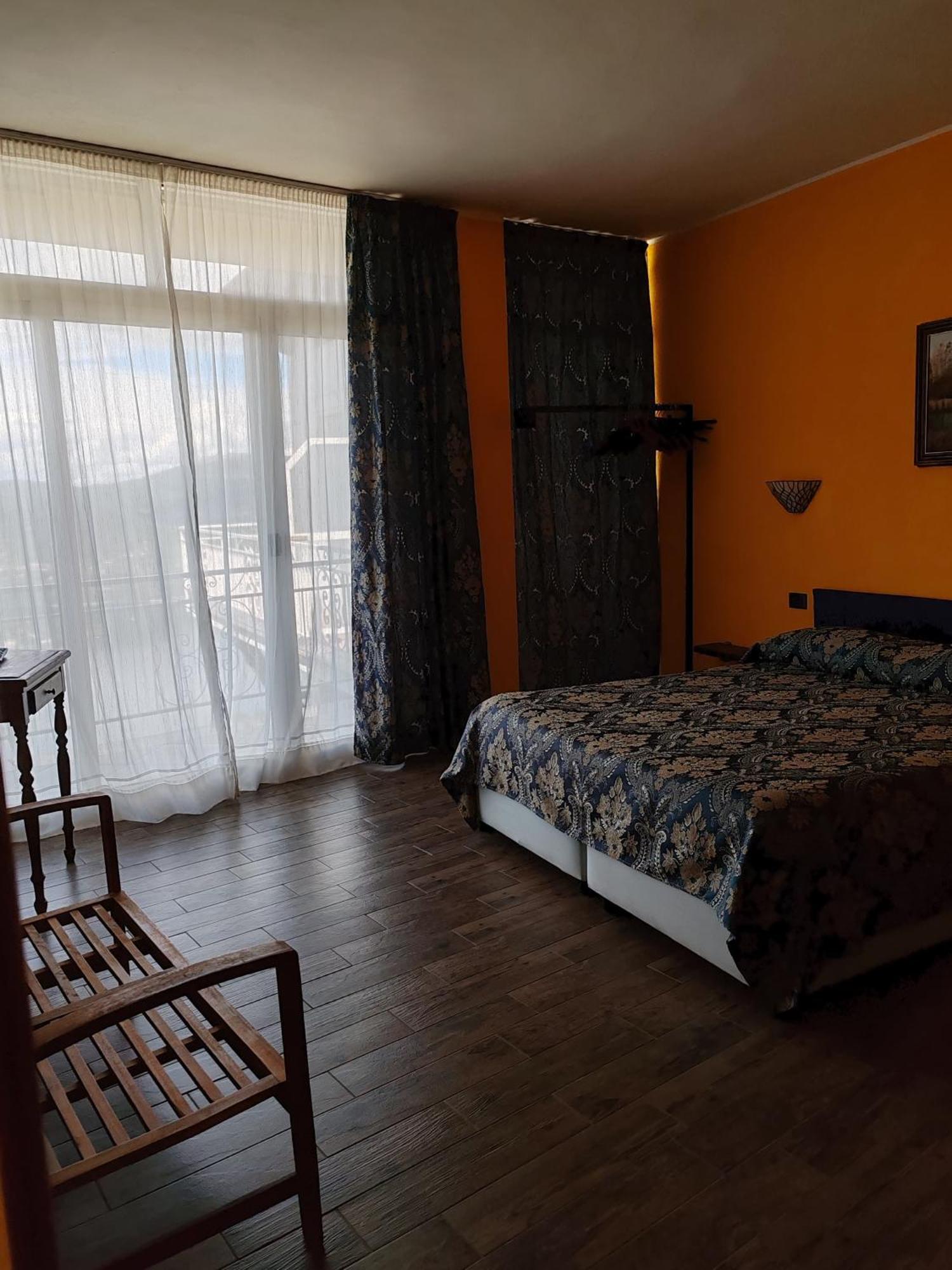 Hotel Panoramico Lago D'Orta (Adults Only) Madonna Del Sasso المظهر الخارجي الصورة