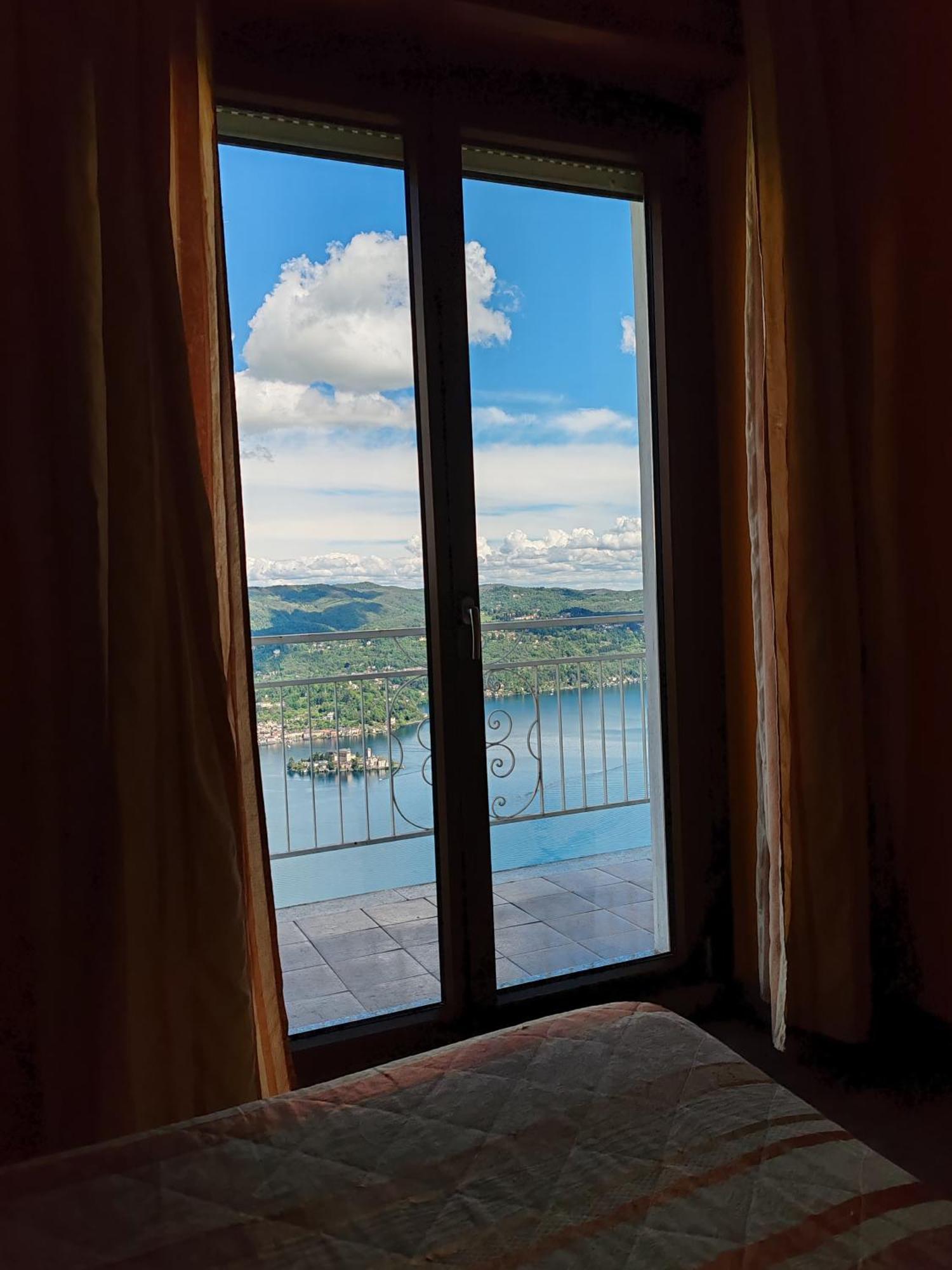 Hotel Panoramico Lago D'Orta (Adults Only) Madonna Del Sasso المظهر الخارجي الصورة
