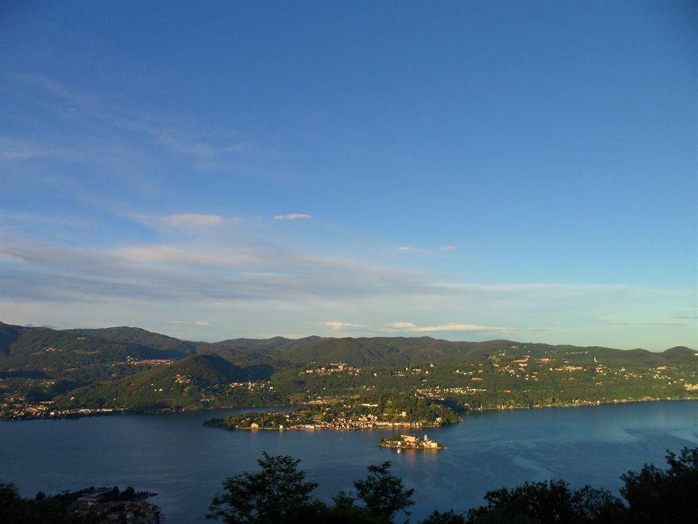 Hotel Panoramico Lago D'Orta (Adults Only) Madonna Del Sasso المظهر الخارجي الصورة