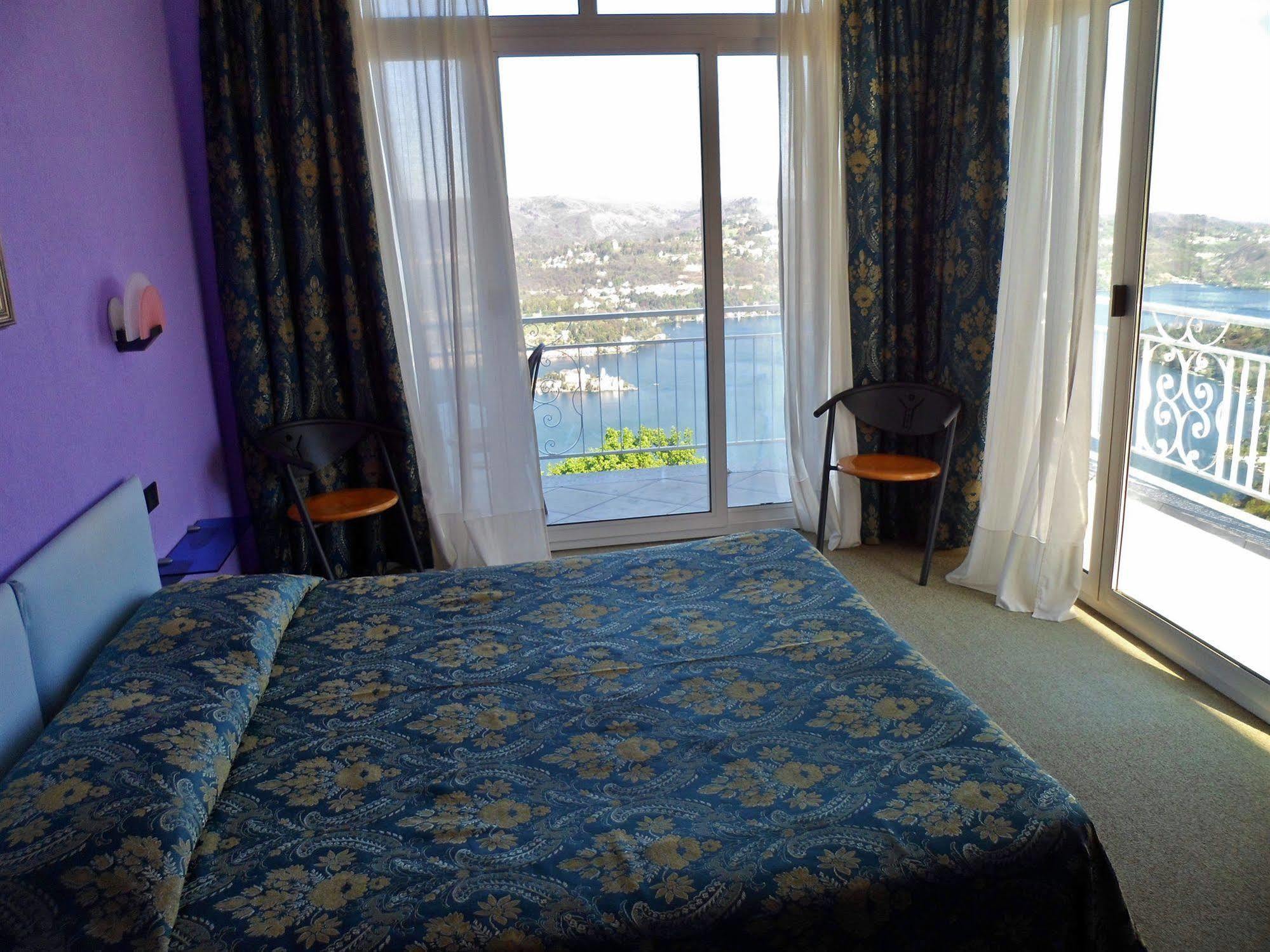 Hotel Panoramico Lago D'Orta (Adults Only) Madonna Del Sasso المظهر الخارجي الصورة